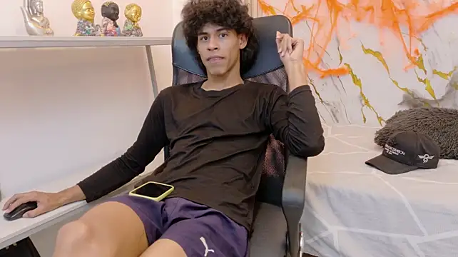 Zayn_Fox32 – Naživo XXX chat