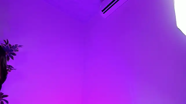 zoe_rivers' Live XXX Chat