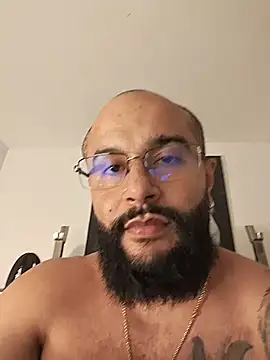 Luke__09 XXX чат на живо