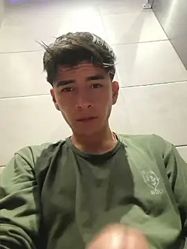 ZaneHoward Chat XXX live