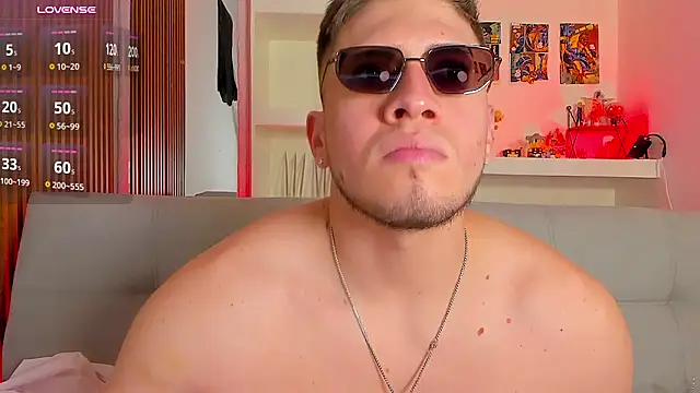 Онлайн чат XXX SebastianMaximoff_
