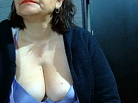 BiancaSteel's Live XXX Chat