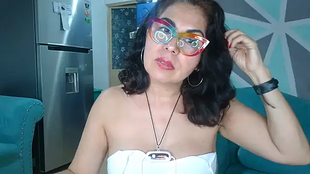 Chatroom XXX en direct de SweetCatheryne