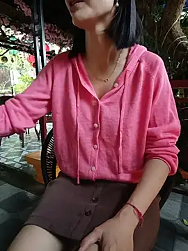 Emma_Linh 现场XXX聊天
