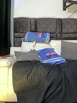Andrew_Johnnson – Naživo XXX chat