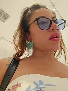 دردشة Karen_San_Miguel الجنسية المباشرة