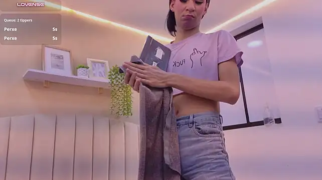 Mia_thompson_19 Live XXX-Chat