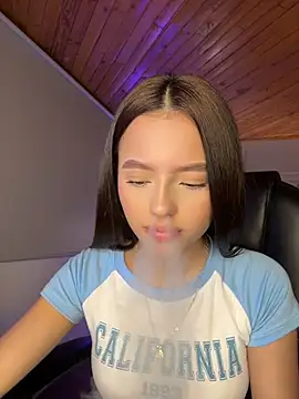 แชท XXX สดของ Sofia18_pinkk