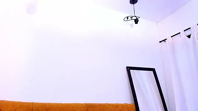 แชท XXX สดของ Katty_West