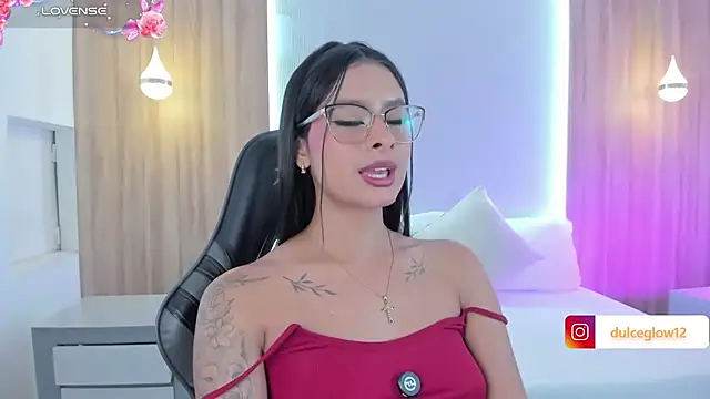dulce_glow_ Chat XXX in diretta