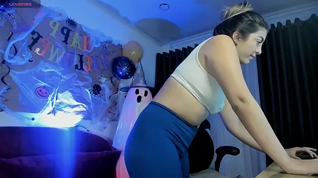 Chat +18 de Hana_Boston ao vivo