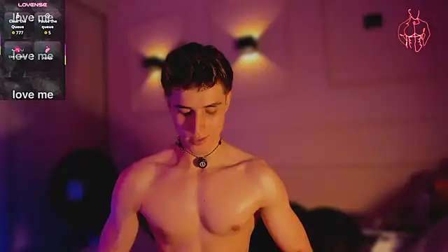 thomklein élő XXX-chatje