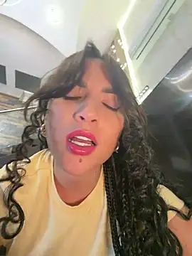 HannaBeckett élő XXX-chatje