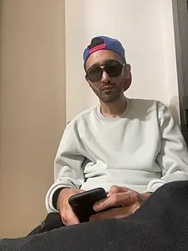 hakilka2 Adlı Modelin Canlı XXX Sohbeti