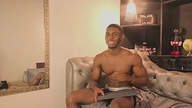 Stevenstick_ XXX чат на живо