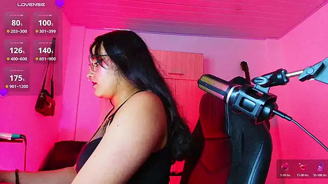 ambar__devon Chat XXX in diretta