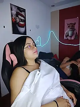 Chatroom XXX en direct de Cherryx_Cream