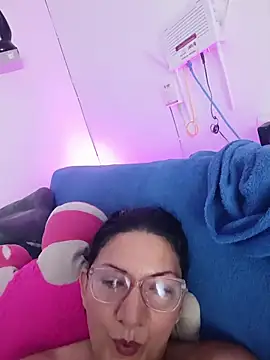 Chat XXX en directo de Serenity_Lux