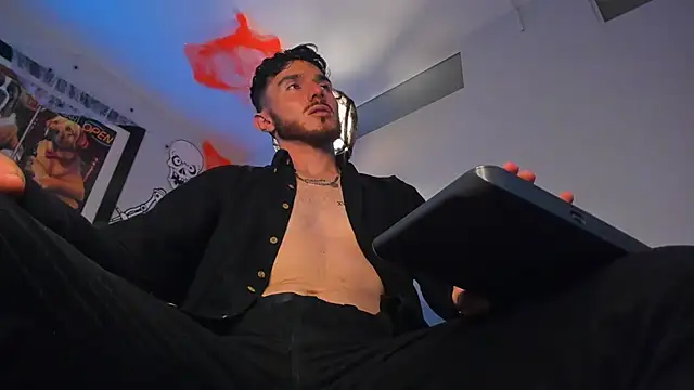 Pokazy przed kamerką – Dante_Blake1