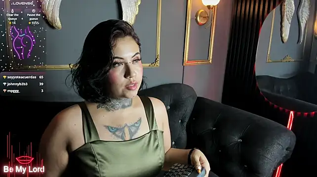 Victoria_Drew_ Live XXX-chat