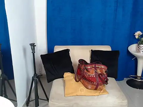 Pandora_2_ Live XXX-chat