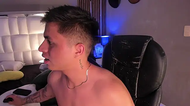 Niicky1_ Live XXX Chat