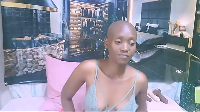 EbonyOlive69's Live XXX Chat