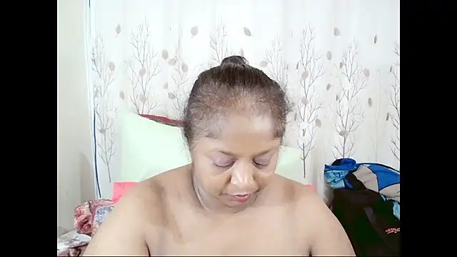 Živý XXX chat Indiantasha