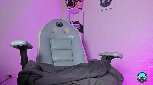 XXX chat uživo modela sofi_elfqueen