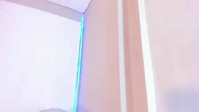 Živý XXX chat Roxy_Stonee