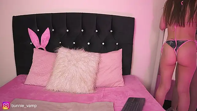 Bunnievamp Chat XXX live