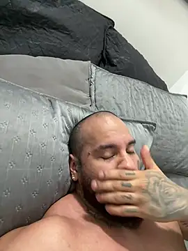 Andrew_Johnnson's Live XXX Chat