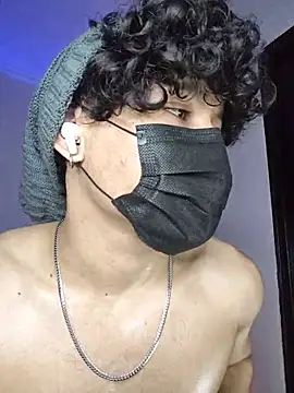 roxiii_ Chat XXX live