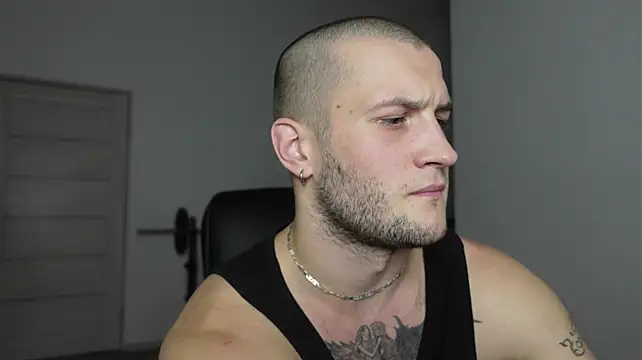Онлайн чат XXX Igor_Wilde