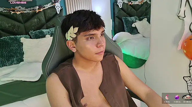 Thiago_Knox Adlı Modelin Canlı XXX Sohbeti