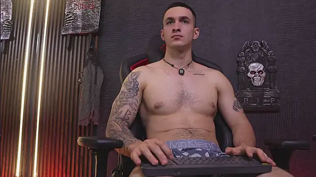 Chat XXX ao vivo de JacksonOlsenn