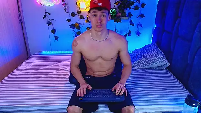 Luke_Muscle XXX чат на живо