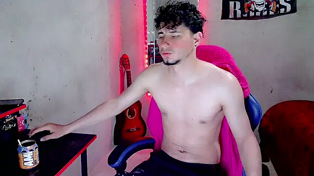 Atom_Hot: απευθείας συνομιλία ΧΧΧ