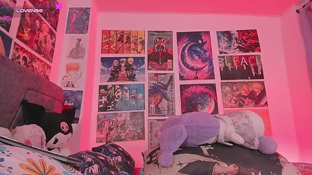 MissCurvyTop Adlı Modelin Canlı XXX Sohbeti
