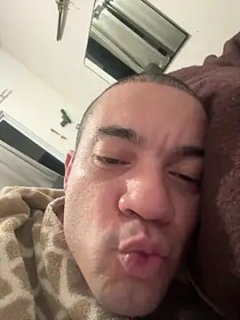 XXX chat uživo modela JUDSONMUFAZA