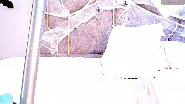 IvyJoness লাইভ XXX চ্যাট