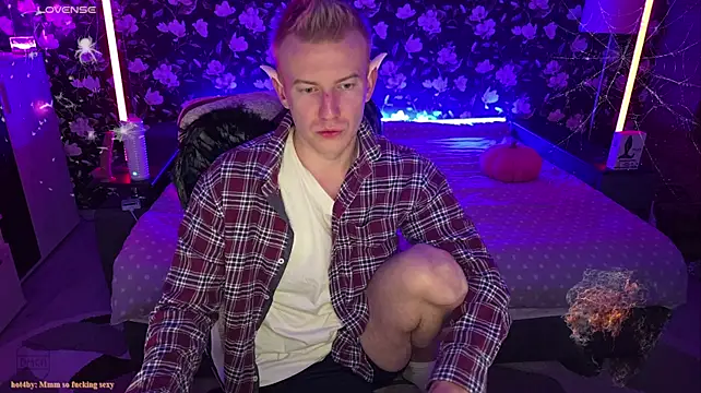 Онлайн чат XXX Vuitton