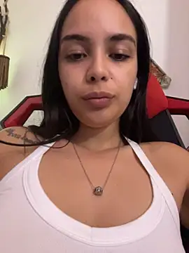 Chat +18 de gabyaridi ao vivo