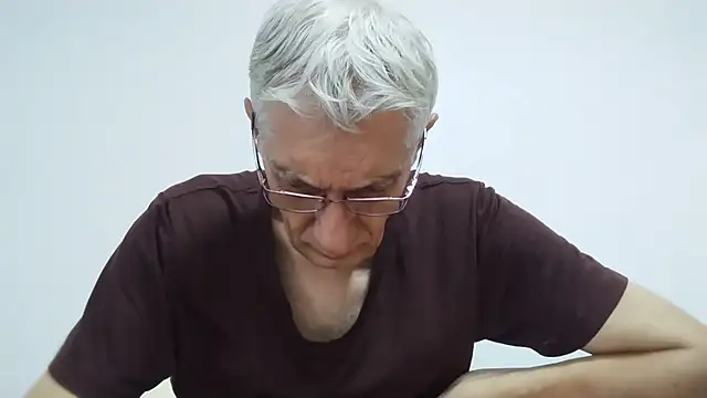 BIGUNCUTHARDCOCK webkamerás műsora