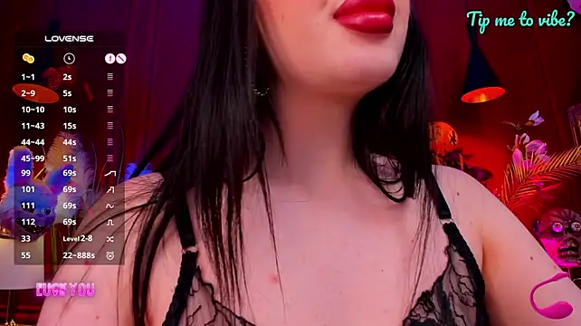 Mayzzie élő XXX-chatje