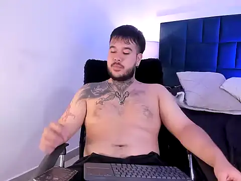 DanteBlossom Chat XXX in diretta