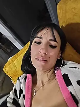 Violeta_Vixen_ élő XXX-chatje