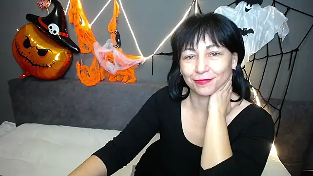 LiluGrants Chat XXX in diretta