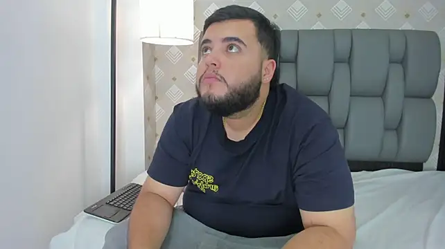 DamianVegaaa live XXX chat