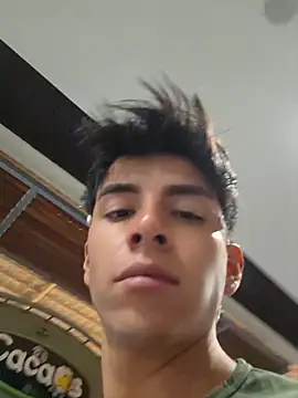 Chat XXX ao vivo de ZaneHoward